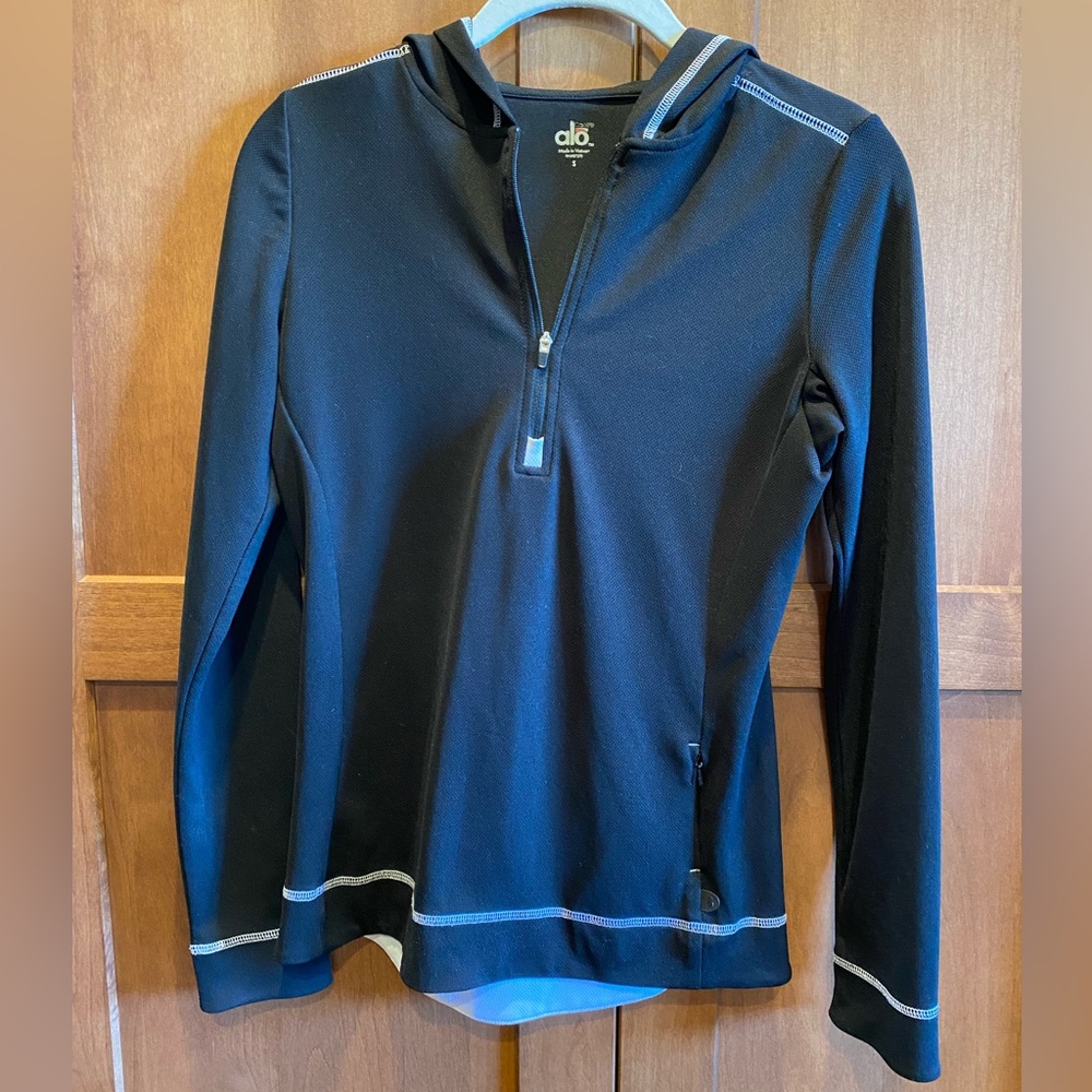 Black ALO Yoga Quarter Zip Sweatshirt